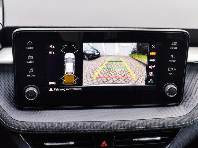 Skoda Fabia Top Selection L 115PS DSG Automatik ACC Abstandstempomat Sitz und Lenkradheizung Spurwechselassistent&nbsp; Adaptive Spurf&uuml;hrung Klimaautomatik Einparkhilfe vorne +hinten + R&uuml;ckfahrkamera Gro&szlig;es digitales Tacho 10" KESSY (KeylesGo) LED Scheinwerfer 