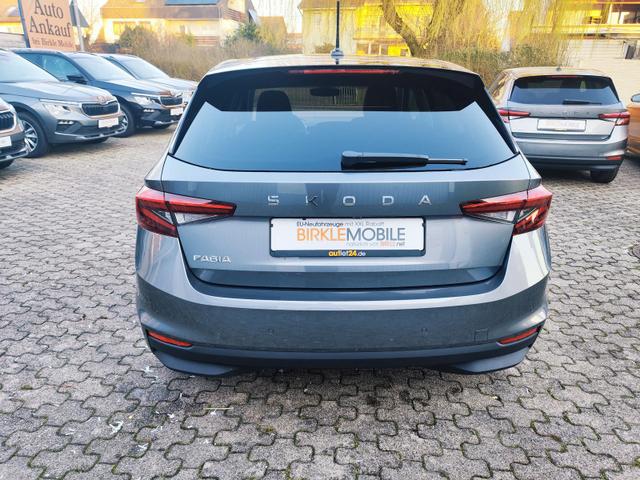 Skoda Fabia 130 Jahre 1.0 TSI 95PS mit Garantie 5 bis 100.000Km Sunset Tempomat Klimaautomatik Sitzheizung SmartLink AndroidAuto Apple CarPlay Digitales Tacho 8" Einparkhilfe hinten R&uuml;ckfahrkamera Leichtmetallfelgen 15" DAB Radio 