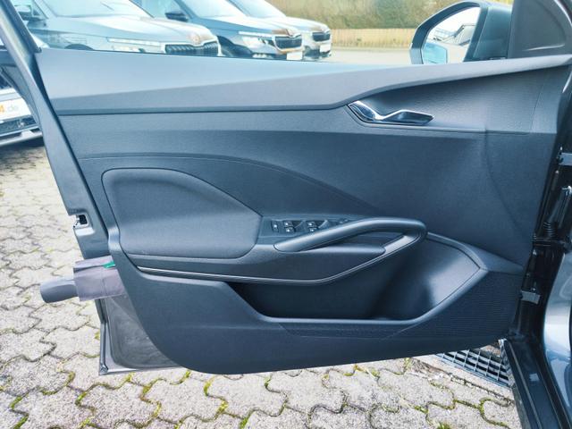 Skoda Fabia 130 Jahre 1.0 TSI 95PS mit Garantie 5 bis 100.000Km Sunset Tempomat Klimaautomatik Sitzheizung SmartLink AndroidAuto Apple CarPlay Digitales Tacho 8" Einparkhilfe hinten R&uuml;ckfahrkamera Leichtmetallfelgen 15" DAB Radio 