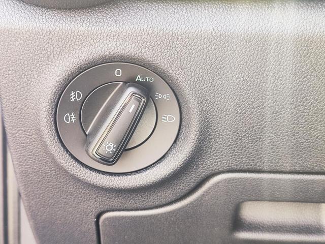 Skoda Fabia Monte Carlo 150 PS DSG Automatik ACC Tot-Winkel Spurf&uuml;hrung LED Scheinwerfer Tempomat Einparkhilfe vorne & hinten R&uuml;ckfahrkamera 2-Zonen Klimaautomatik Kessy Alufelgen Zweifarben Lackierung 