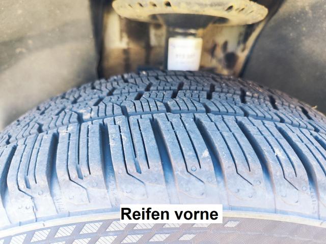Volkswagen T5 Multivan T5.2 Highline 2.0TDI 132KW 4-Motion DSG-Automatik AHK Teilleder vorne Sitzheizung Klimaautomatik Einparkhilfe hinten Alufelgen Bi-Xenon-Scheinwerfer Multifunktionslenkrad Lichtautomatik Android-Radio Fahrradtr&auml;ger 