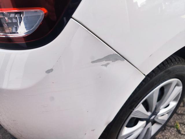 Citro&euml;n C3 68PS Tempomat Einparkhilfe Klima viele Teile NEU Generator Katalysator Anlasser Ganzjahresreifen K&uuml;hlmittelsensor 