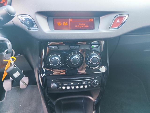 Citro&euml;n C3 68PS Tempomat Einparkhilfe Klima viele Teile NEU Generator Katalysator Anlasser Ganzjahresreifen K&uuml;hlmittelsensor 