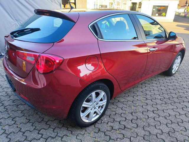 Alfa Romeo Giulietta 