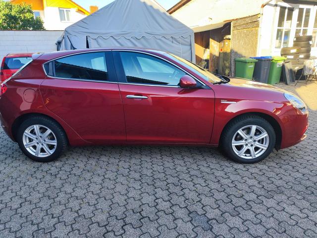 Alfa Romeo Giulietta 