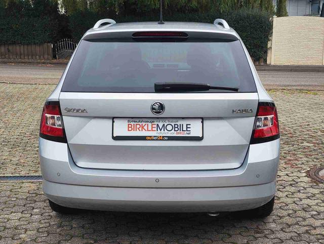 Skoda Fabia Combi 1.2TSI 90PS Tempomat Einparkhilfe v+h Sitzheizung Klimaautmatik SmartLink Android Auto Apple CarPlay Alufelgen mit Ganzjahresreifen Licht und Regensensor Bluetooth Freisprecheinrichtung 