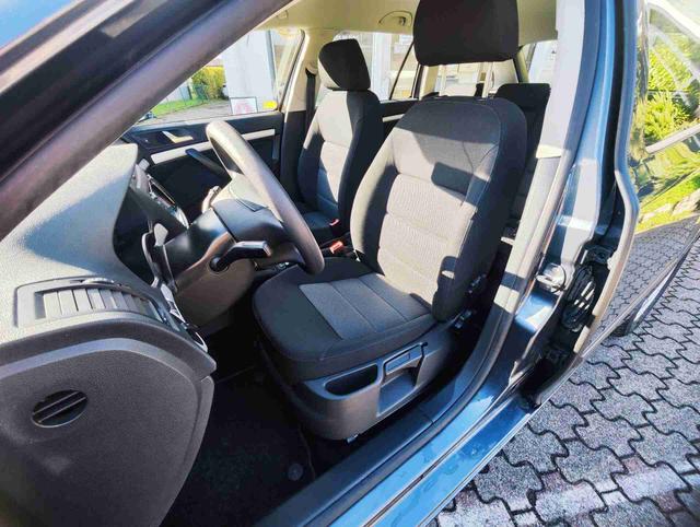 Octavia Combi bei Birkle Mobile in Reute