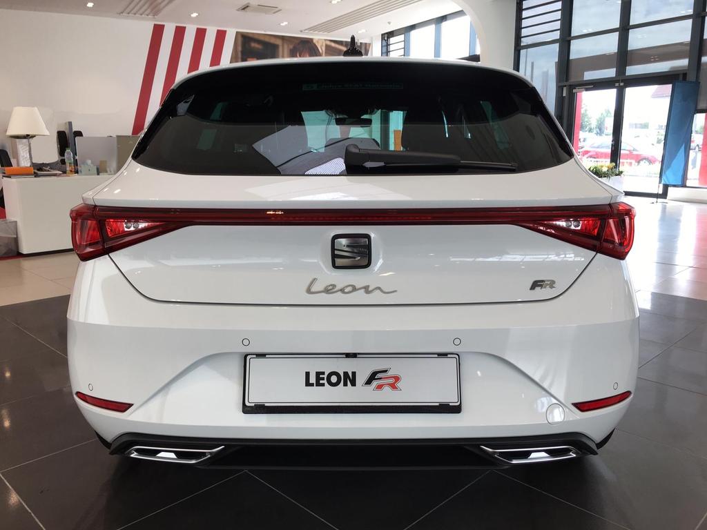 Seat Leon Fr 2 1 0 Tsi 110ps Inkl 5 J Garantie Full Led High Scheinwerfer Acc Fernlichtassistent Toter Winkel Winterpaket Park Assist Parksensoren Vo Hi Sportsitze 3 Zonen Climatronic Digitales Cockpit Multif Lederlenkrad Sunset 17