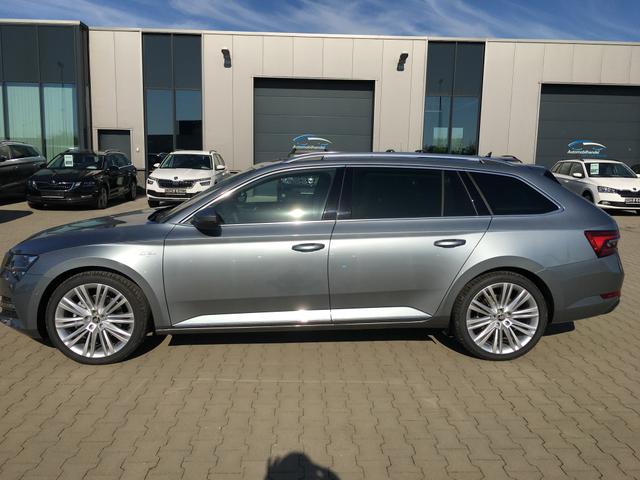 Skoda Superb Combi