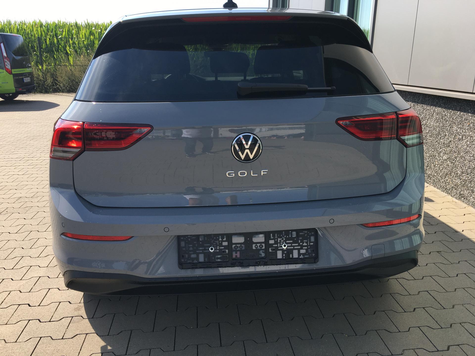 VW Golf VIII 2.0 TSI DSG GTI 3-Zonen-Klima Navi Sitzheizung