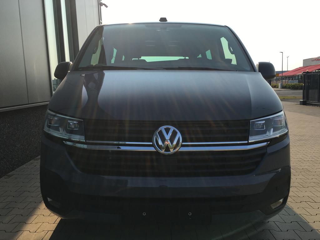 Volkswagen Multivan 6.1 "Trendline" (12) 2.0 TDI 150PS 4MOTION (ALLRAD