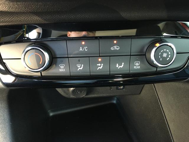 Opel Corsa Edition 10 1 2 75ps Chili Rot Metallic Winter Paket Parksensoren Hinten Ruckfahrkamera 16 Alufelgen Radio 7 Mirror Link Bluetooth Armlehne Vorn Nebelscheinwerfer Reserverad Klimaanlage Tempomat Elektr Fensterheber Vornopel