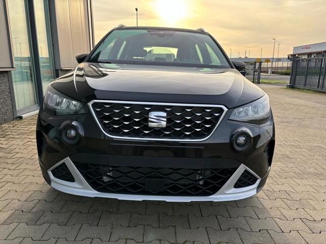 Seat Arona FR 1.0 TSI 115PS, 5J. Garantie, 17" Alu, Reserverad, Climatronic, Parksensoren hinten, Tempomat, Radio 8,25"/Bluetooth, M-Lederlenkrad, LED-Scheinwerfer 