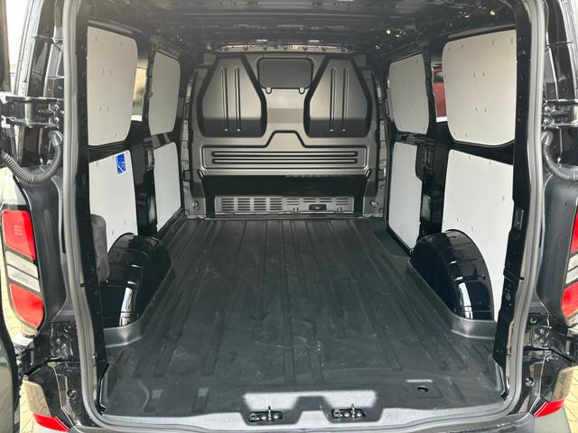 Ford Transit Custom Limited 2.0 TDCi 170PS AUTOMATIK, 3-Sitzer, L2 (LANGER RADSTAND) H1, Modell: 320, 5 JAHRE GARANTIE, 16" Alu, 2x Airbags, Keyless Entry/Start, Sitzheizung, Klimaautomatik, Parksensoren vorne und hinten, Rückfahrkamera, Tempomat, Radio 13"-Touch 