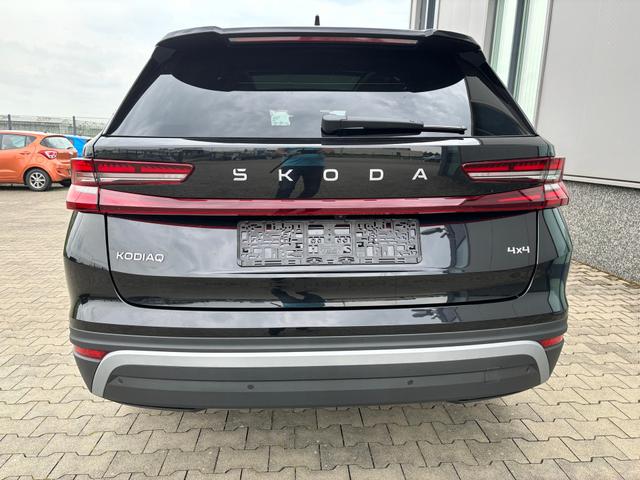 Skoda Kodiaq Exclusive Selection Angebot f. Menschen mit Behinderung ab 50 %! 2.0 TDI 150PS DSG, Metallic, 18" Alu, Leder-/Kunstleder-Polster, Sitzheizung v/h, NAVIGATION 13", CANTON, Elektr. Heckklappe, Beheizte Frontscheibe, MATRIX-LED, KESSY, Alarm, Parksensoren, Panoramakamera, Clima 