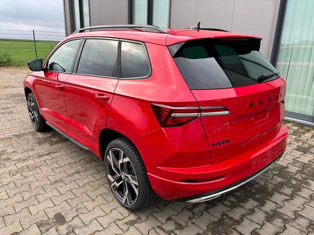 Skoda Karoq Top Selection Angebot f. Menschen mit Behinderung 100%! 2.0 TDI 150PS DSG 4X4, 17" Alu, ACC/Tempomat, Parksensoren vorn/hinten, Rückfahrkamera, KESSY, Elektrische Heckklappe, Sitzheizung vorn u. hinten, Frontscheibe beheizt, Dachreling silber, Virtual Cockpit 10" 