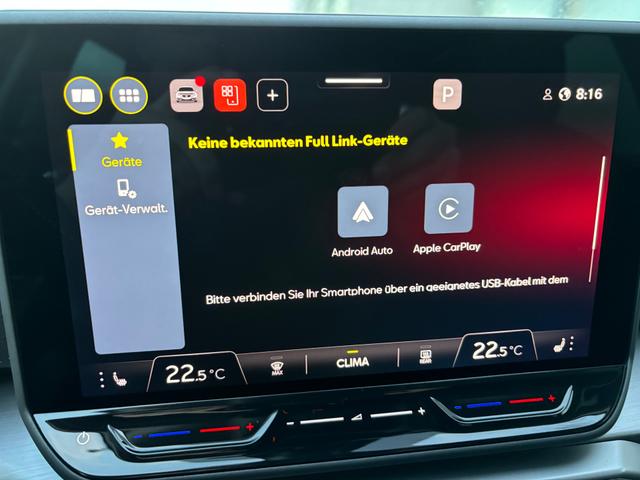 Seat Leon Sportstourer Style Family 1.5 TSI 115PS, 5J Garantie, 16" Alu, 3-Zonen-Climatronic, Winterpaket, Rückfahrkamera, Parksensoren vorn/hinten, Adaptiver Tempomat, Fernlichtassistent, Media System PLUS 10,4", Full Digital Cockpit, LED-Scheinwerfer 