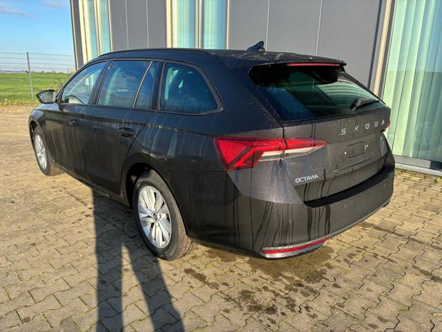 Skoda Octavia Combi Top Selection Angebot f. Menschen mit Behinderung ab 50 %! 2.0TSI 204PS 4x4 DSG, 17" Alu, Elektr. Heckklappe, Kessy+Alarm, Beheizte Frontscheibe, Winterpaket, SunSet, Climatronic, LED-Scheinwerfer, Parksensoren vorn/hinten, Rückfahrkamera, Radio 10" + Wireless Smartli 