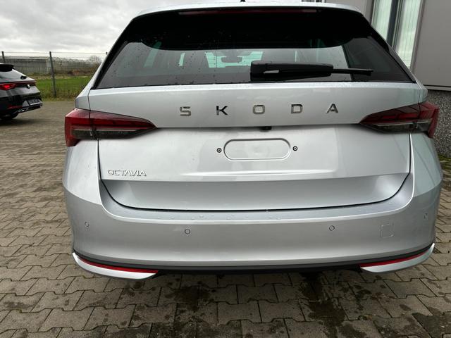 Skoda Octavia Combi Drive 130 1.5 TSI 115PS, 5 Jahre Garantie, 16" ALUFELGEN, Parksensoren hinten, 2-Zonen-Climatronic, Infotainment 10", LED-Scheinwerfer, M-Lederlenkrad, Tempomat, Dachreling 