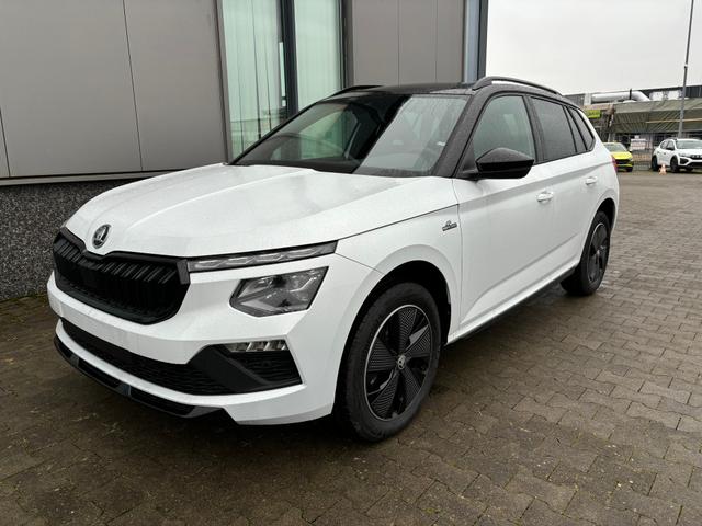 Skoda Kamiq Monte Carlo 1.5 TSI 150PS DSG/AUTOMATIK, Moon-White/Dach schwarz, AHK-VORBEREITUNG, Panoramadach, 17"Alu, Matrix-LED, Parksensoren v/h, Kamera, Tempomat, Virtual Cockpit, Kessy, Winter-Paket, Climatronic, Radio 8", SmartLink, NSW, Dachreling, Sport-M-Lederlenkrad be 