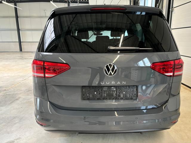 Volkswagen Touran Comfortline 1.5 TSI 150 PS, Klima, Parksensoren vo/hi, ACC-Tempomat, Nebelscheinwerfer, Radio Ready2Discover 8", M-Lederlenkrad, Abgedunkelte Scheiben, Dachreling, Digital Cockpit 8" 