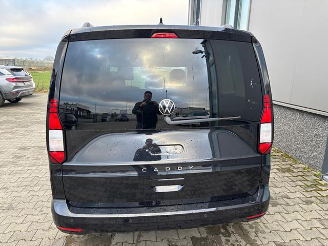 Volkswagen Caddy LIFE 1.5 TSI 115PS, Deep-Black, 2-Zonen-Climatronic, Parksensoren vo/hi, Rückfahrkamera, Digital Cockpit Pro, Radio 10" + Wireless App-Connect, M-Lederlenkrad, Abgedunkelte Scheiben hinten, Winterpaket, Ganzjahresreifen, Tempomat, Schiebetüren li/re 