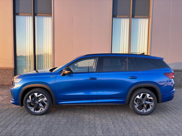 Skoda Kodiaq - Sportline Angebot f. Menschen mit Behinderung 100%! 1.5 TSI 150PS DSG, 19" Alu, NAVI 13", MATRIX-LED-Scheinwerfer, KESSY, Alarm, Parksensoren vorn/hinten, Rückfahrkamera, Tempomat, Elektr. Heckklappe + Fahrersitz, Sitzheizung, 3-Zonen-Climatronic