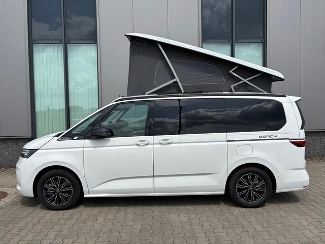 Volkswagen T7 California - Beach 2.0 TSI 204PS DSG, 6 Sitzer + 2 Schlafplätze, 17" Alu, Aufstelldach manuell, Klima, Parksensoren vorn/hinten, Radio Ready2Discover Wireless App-Connect, M-Lederlenkrad, Keyless Start, Schiebetüre links/rechts, Digital Cockpit Pro, ACC/Tempomat, LED