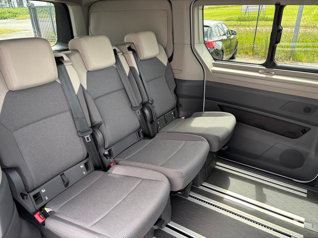 Volkswagen T7 California Beach Tour 2.0 TSI 204PS DSG, 5 Sitzer + 4 Schlafplätze, 17" Alu, Drehsitze vorn, Privacy-Glas, Technikbox 230V, Aufstelldach, Klima, Parksensoren, Radio Ready2Discover App-Connect, M-Lederlenkrad, Schiebetüre links/rechts, Digital Cockpit, ACC/Tempomat 