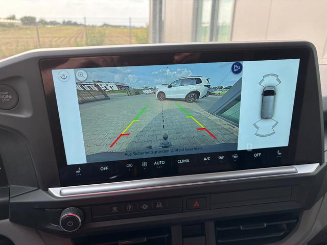 Volkswagen T7 Kastenwagen Basis 2.0 TDI 110PS 6-Gang kurzer Radstand, Parksensoren hinten, Tempomat, Zentralverriegelung + Keyless Start, Radio 13" Wireless App-Connect, Schiebetüre rechts, Heckklappe 