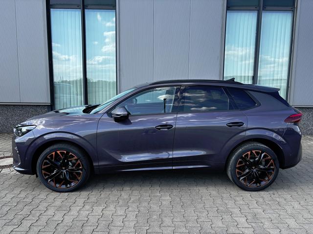 Cupra Terramar Basis 1.5 e-TSI 150PS DSG, 5 Jahre Garantie, 18" Alu, Climatronic, Parksensoren vorn/hinten, Rückfahrkamera, Tempomat, Media 12,9" + Full Link, M-Lederlenkrad, Dachreling, LED-Scheinwerfer 