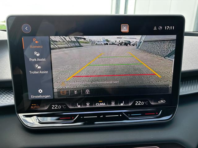 Cupra Terramar Basis 1.5 e-TSI 150PS DSG, 5 Jahre Garantie, 18" Alu, Climatronic, Parksensoren vorn/hinten, Rückfahrkamera, Tempomat, Media 12,9" + Full Link, M-Lederlenkrad, Dachreling, LED-Scheinwerfer 