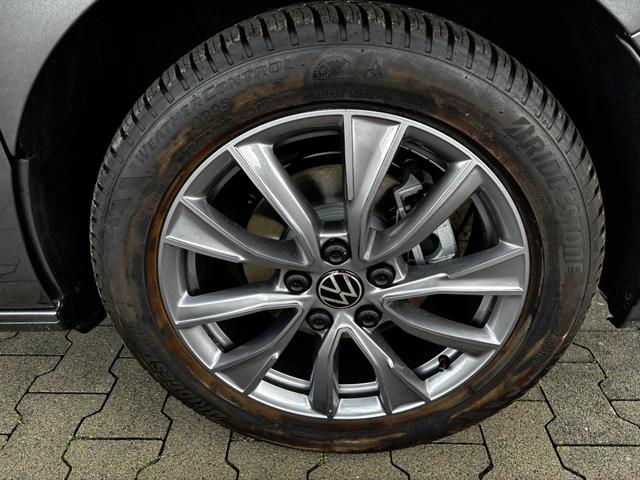 Volkswagen T7 California Ocean 1.5 eHybrid (PLUG-IN-HYBRID) 245PS ALLRAD DSG (AUTOMATIK), 17" Alu, ELEKTRISCHES Aufstelldach, Privacy-Glas, 3-Zonen-Climatronic, KÜCHE, Standheizung, Sitzheizung, Parksensoren vorne und hinten, Digital Cockpit Pro, Radio 10"+App, SIDE ASSIST, ACC, 
