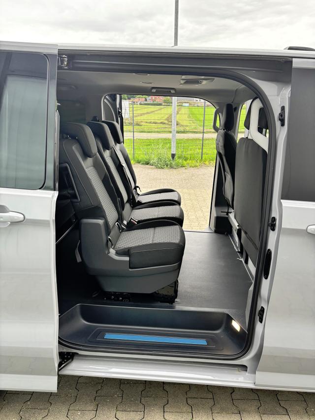 Volkswagen T7 Caravelle Basis 2.0 TDI 110PS, 8-Sitzer, LED-Scheinwerfer, 3-Zonen-Climatronic, Parksensoren vorn/hinten, Rückfahrkamera, Privacy-Glas, Tempomat, Radio 13" + Wireless-App-Connect, Digitales Cockpit 