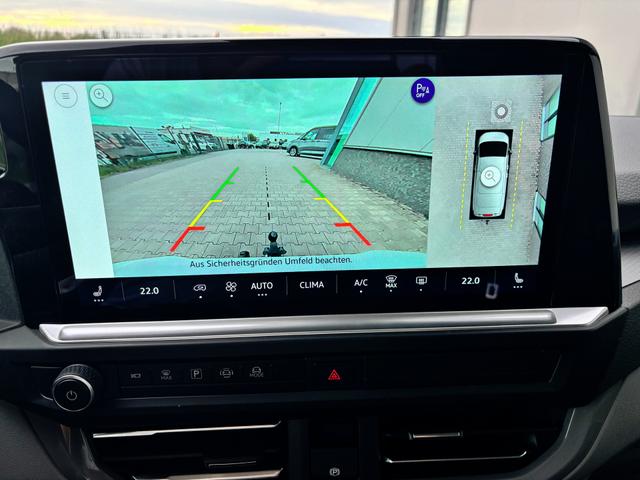 Volkswagen T7 Caravelle Basis 2.0 TDI 110PS, 8-Sitzer, LED-Scheinwerfer, 3-Zonen-Climatronic, Parksensoren vorn/hinten, Rückfahrkamera, Privacy-Glas, Tempomat, Radio 13" + Wireless-App-Connect, Digitales Cockpit 