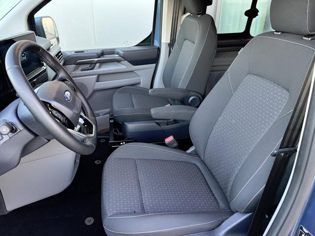 Ford Tourneo Custom Trend 2.0 TDCi 136PS L1H1, 5 Jahre Garantie, 8 Plätze, AHK, 2 Schiebetüren, Privacy, Metallic, 16" Alu + Allwetter, PDC vo/hi, Kamera, LED-Scheinwerfer, Keyless, Beheizte Frontscheibe, Radio 13", AndroidAuto/Apple CarPlay, Tempomat, 3-Zonen-Klimaautomatik 