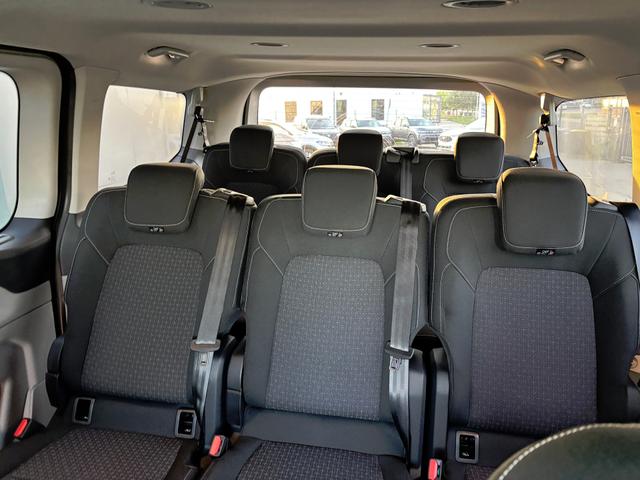 Ford Tourneo Custom Trend 2.0 TDCi 136PS L1H1, 5 Jahre Garantie, 8 Plätze, AHK, 2 Schiebetüren, Privacy, Metallic, 16" Alu + Allwetter, PDC vo/hi, Kamera, LED-Scheinwerfer, Keyless, Beheizte Frontscheibe, Radio 13", AndroidAuto/Apple CarPlay, Tempomat, 3-Zonen-Klimaautomatik 