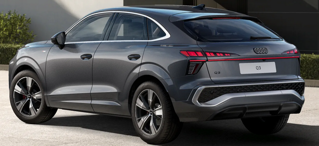 Audi Q3 Basis 2.0 TFSI 204PS quattro (Allrad) S-Tronic (Automatik), 17" Alu, MMI Navigation plus, Elektr. Heckklappe, Einparkhilfe 3-Zonen-Klimaautomatik, Soundsystem, Sitzheizung vorne, Privacy Glas, Lederlenkrad 