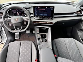 Cupra Terramar Basis 1.5 e-TSI 150PS DSG, 5 Jahre Garantie, 18" Alu, Climatronic, Parksensoren vorn/hinten, Rückfahrkamera, Tempomat, Media 12,9" + Full Link, M-Lederlenkrad, Dachreling, LED-Scheinwerfer 