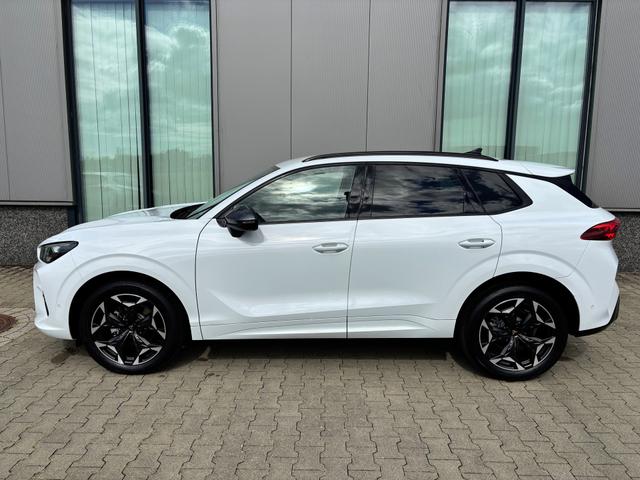Cupra Terramar - Basis 1.5 e-TSI 150PS DSG, 5 Jahre Garantie, 18" Alu, Climatronic, Parksensoren vorn/hinten, Rückfahrkamera, Tempomat, Media 12,9" + Full Link, M-Lederlenkrad, Dachreling, LED-Scheinwerfer