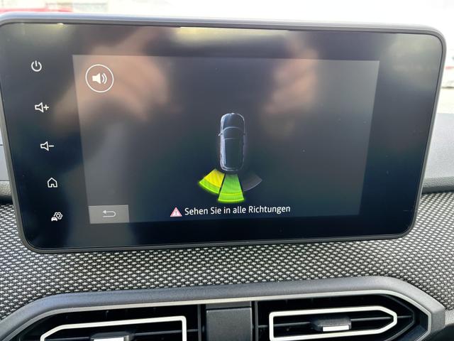 Dacia Sandero Expression 1.0 ECO-G 100 BENZIN/LPG-GASANLAGE, Weiß, Klimaanlage, Parksensoren hinten, Nebelscheinwerfer, Tempomat, Radio 8" + Smartphone-Integration, Lederlenkrad, Armlehne, Außenspiegel elektr. einstell-/beheizbar, Zentralverriegelung mit Fernbedienung 