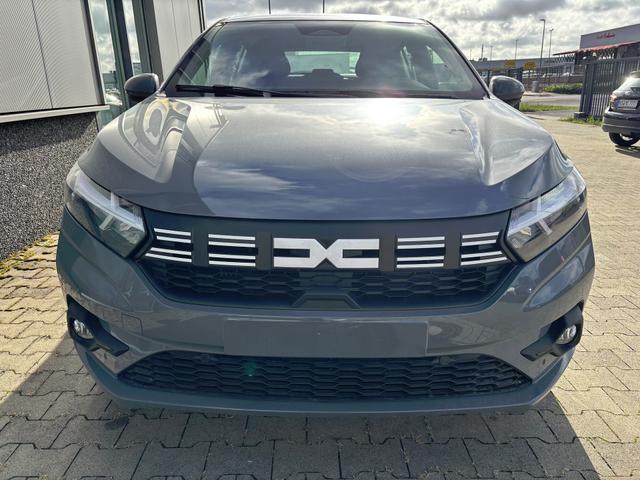 Dacia Sandero Expression 1.0 ECO-G 100 BENZIN/LPG-GASANLAGE, Weiß, Klimaanlage, NAVIGATIONSSYSTEM 8", Parksensoren VORNE + HINTEN, RÜCKFAHRKAMERA, TOTER-WINKEL-WARNER, Nebelscheinwerfer, Tempomat, Lederlenkrad, Armlehne, Spiegel elektr. einstell-/beheizbar, ZV mit Fernbedienung 
