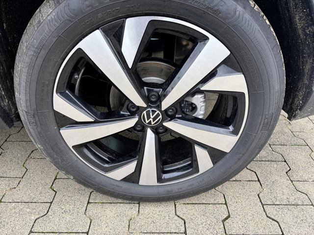 Volkswagen Taigo LIFE 1.5 TSI 150PS DSG/AUTOMATIK, Deep-Black-Metallic, 17" Alu Aberdeen, MATRIX-LED, Sitzheizung, Climatronic, Parksensoren vorn/hinten, Rückfahrkamera, Radio Ready2Discover + Wireless App-Connect, Keyless Access, Licht-/Sicht, Privacy-Glas, M-Lederlenkrad 