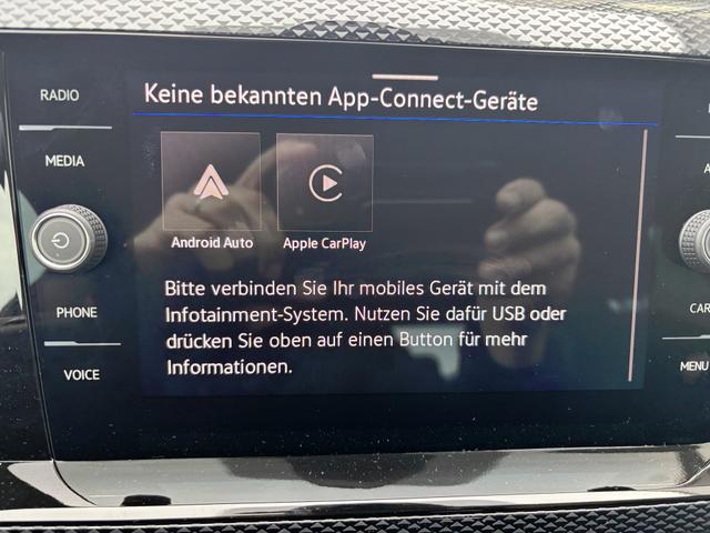 Volkswagen Taigo LIFE 1.5 TSI 150PS DSG/AUTOMATIK, Deep-Black-Metallic, 17" Alu Aberdeen, MATRIX-LED, Sitzheizung, Climatronic, Parksensoren vorn/hinten, Rückfahrkamera, Radio Ready2Discover + Wireless App-Connect, Keyless Access, Licht-/Sicht, Privacy-Glas, M-Lederlenkrad 
