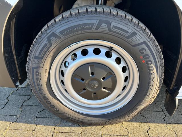 Volkswagen T7 Kastenwagen Basis 2.0 TDI 170PS AUTOMATIK LANG, Schwarz, HECKFLÜGELTÜREN, 2-Zonen-Klimautomatik, M-Lederlenkrad, Anhängerkupplung, Parksensoren vorn/hinten, Rückfahrkamera, Frontscheibe beheizbar, Ganzjahresreifen, Sitzpaket 46 (inkl. Sitzheizung), Reserverad, 70l Tank 