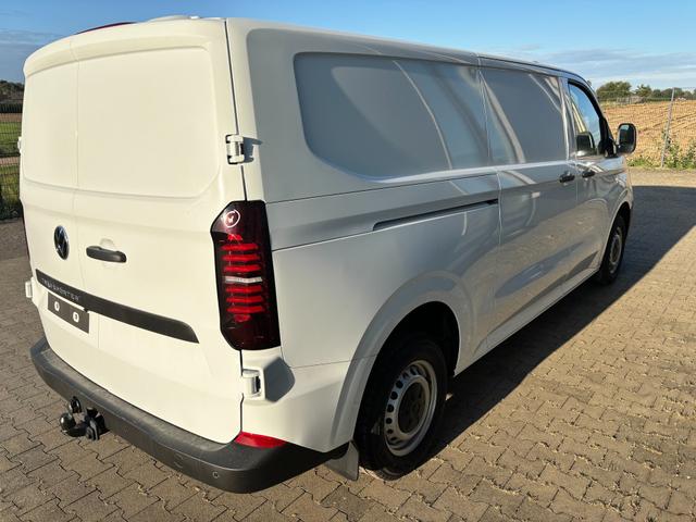 Volkswagen T7 Kastenwagen Basis 2.0 TDI 170PS AUTOMATIK LANG, Weiß, HECKFLÜGELTÜREN, 2-Zonen-Klimautomatik, M-Lederlenkrad, Anhängerkupplung, Parksensoren vorn/hinten, Rückfahrkamera, Frontscheibe beheizbar, Ganzjahresreifen, Sitzpaket 46 (inkl. Sitzheizung), Reserverad, 70l Tank 