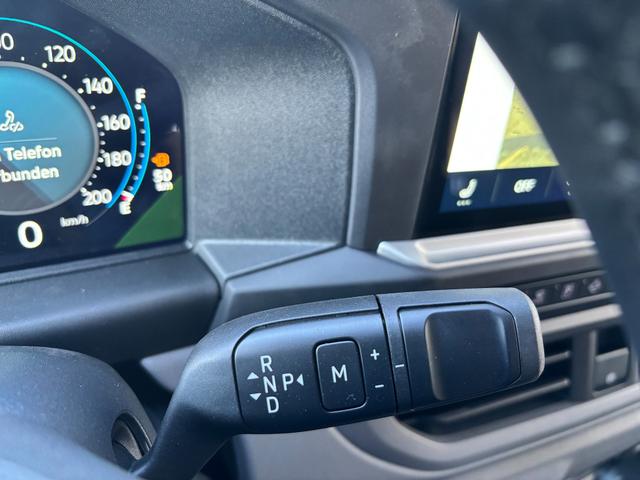 Volkswagen T7 Kastenwagen Basis 2.0 TDI 170PS AUTOMATIK LANG, Grau, HECKFLÜGELTÜREN, 2-Zonen-Klimautomatik, M-Lederlenkrad, Anhängerkupplung, Parksensoren vorn/hinten, Rückfahrkamera, Frontscheibe beheizbar, Ganzjahresreifen, Sitzpaket 46 (inkl. Sitzheizung), Reserverad, 70l Tank 