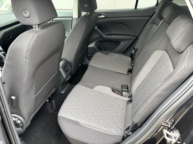 Volkswagen T-Cross Limited 1.0 TSI 115PS, 5 JAHRE GARANTIE, ANHÄNGERKUPPLUNG, NAVI 8", 17" Alu / Ganzjahresreifen, Climatronic, Sitzheizung, Parksensoren vo/hi + Kamera, Keyless, Privacy-Glas, Deep-Black Perleffekt, Dachreling, Sicht-Paket, Lendenwirbelstützen vorn 
