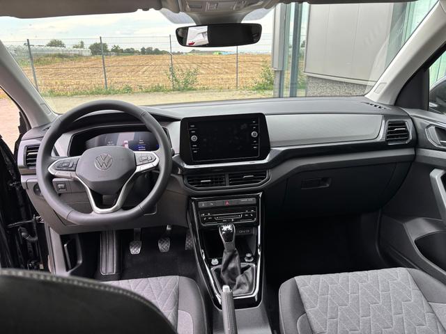 Volkswagen T-Cross Limited 1.0 TSI 115PS, 5 JAHRE GARANTIE, ANHÄNGERKUPPLUNG, NAVI 8", 17" Alu / Ganzjahresreifen, Climatronic, Sitzheizung, Parksensoren vo/hi + Kamera, Keyless, Privacy-Glas, Deep-Black Perleffekt, Dachreling, Sicht-Paket, Lendenwirbelstützen vorn 