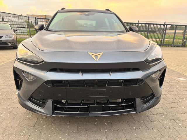 Cupra Formentor Basis 2.0 TSI 204PS DSG 4DRIVE (ALLRAD), 5 Jahre Garantie, 18" Alufelgen, Voll-LED-Scheinwerfer, 3Z-Climatronic, ACC/Tempomat, Digitales Cockpit, Full Link, Parksensoren v/h, Privacy-Glas, Multifunktions-Lederlenkrad, LED-Nebelscheinwerfer, Dachreling 